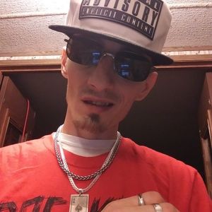 Meet your Posher, Ace